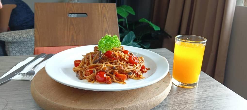 Manhattan Hotel Ipoh Zewnętrze zdjęcie